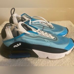 Mens 12 Nike Air Max 2090 Laser Blue/White-Black CT1091 400